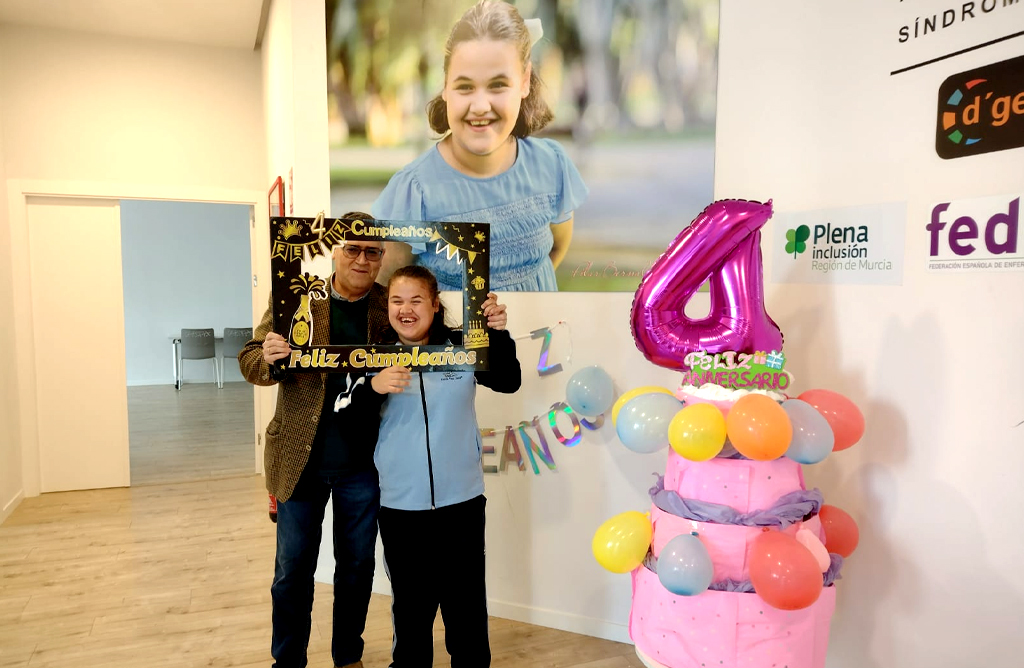 El Centro Multidisciplinar “Pilar Bernal Giménez” de D’Genes en Murcia sopla cuatro velas